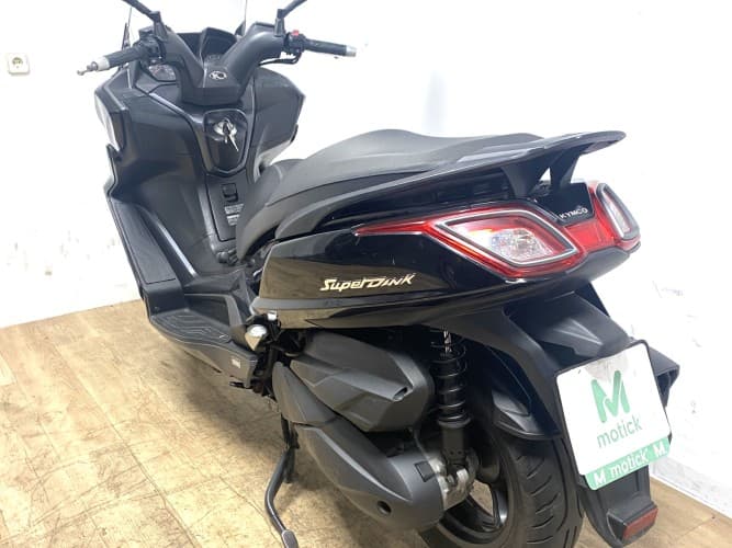 Comprar KYMCO SUPER DINK 350 2018 de segunda mano KYMCO SUPER DINK 350 2018 de segunda mano