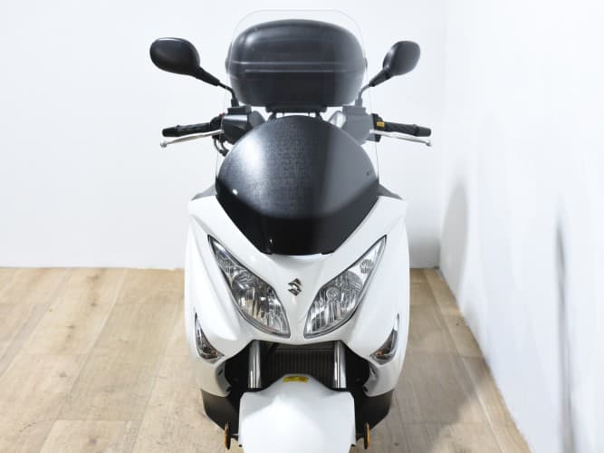 Comprar SUZUKI BURGMAN 125 2020 de segunda mano SUZUKI BURGMAN 125 2020 de segunda mano