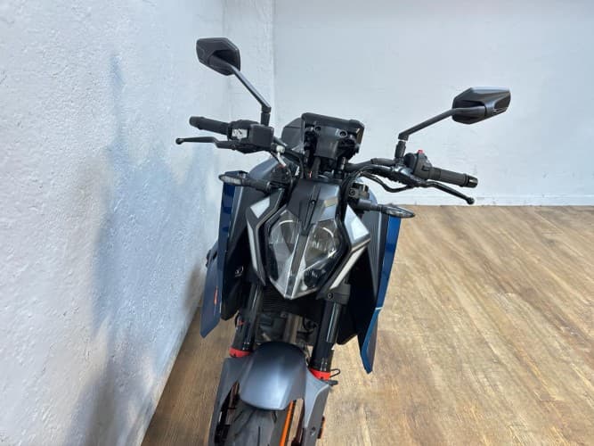 KTM DUKE 390 2025 de segunda mano