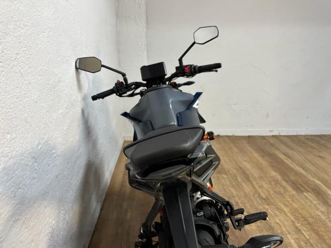 KTM DUKE 390 2025 de segunda mano