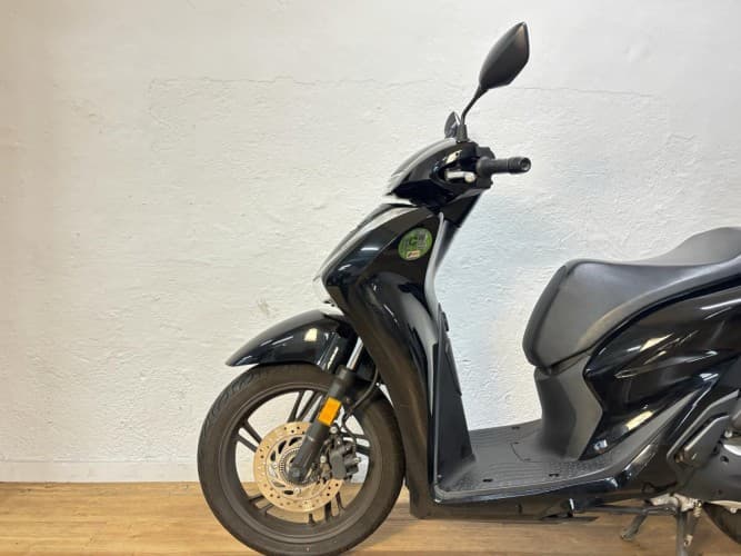 Comprar HONDA SH 125 2024 de segunda mano HONDA SH 125 2024 de segunda mano