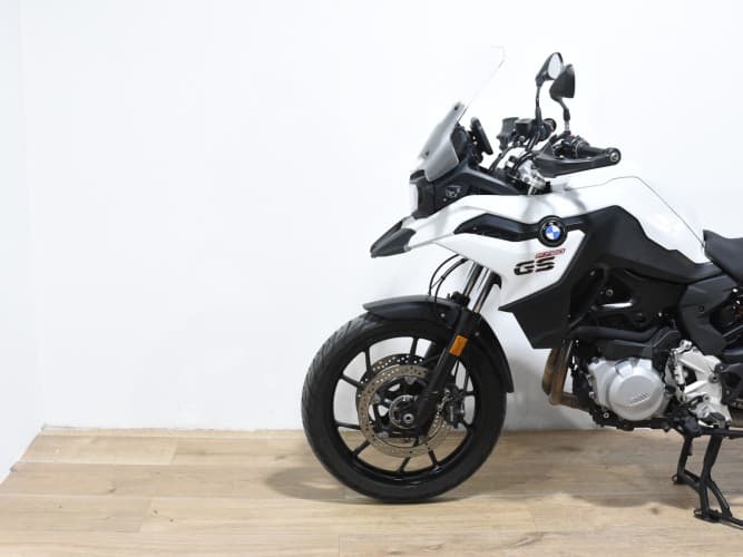 BMW F 750 GS (PAQUETES DINÁMICO Y ACTIVO) 2023 de segunda mano