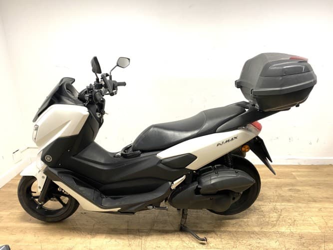 Comprar YAMAHA NMAX 125 2020 de segunda mano YAMAHA NMAX 125 2020 de segunda mano