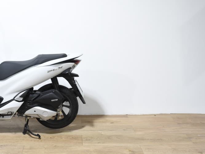 HONDA PCX 125 2018 de segunda mano