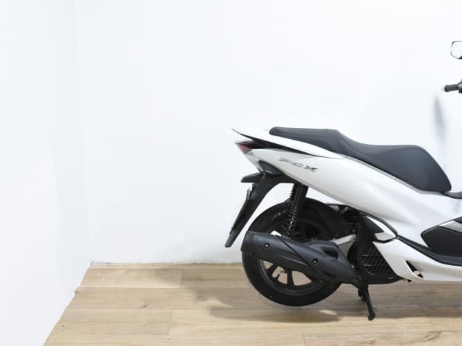 HONDA PCX 125 2018 de segunda mano