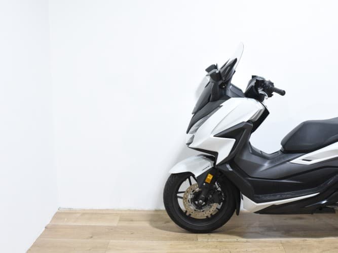 Comprar HONDA FORZA 125 2021 de segunda mano HONDA FORZA 125 2021 de segunda mano