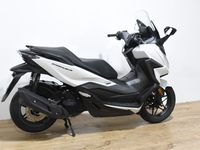 Comprar HONDA FORZA 125 2021 de segunda mano HONDA FORZA 125 2021 de segunda mano