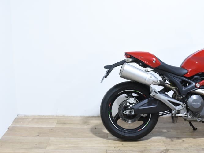 Comprar DUCATI MONSTER 696 (A)(DESMO PASADA A LOS 25.000 KM) 2008 de segunda mano DUCATI MONSTER 696 (A)(DESMO PASADA A LOS 25.000 KM) 2008 de segunda mano
