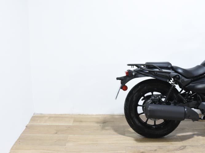 KAWASAKI ELIMINATOR SE 2025 de segunda mano