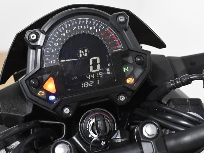 KAWASAKI Z 400 2024 de segunda mano