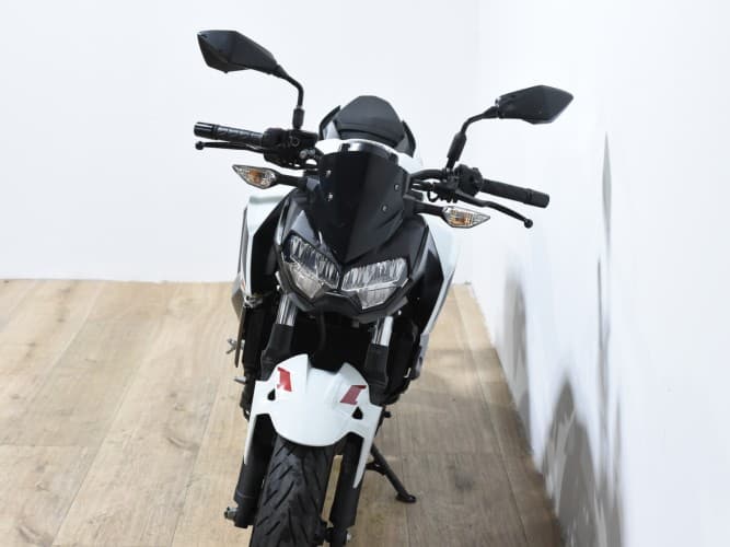 KAWASAKI Z 400 2024 de segunda mano