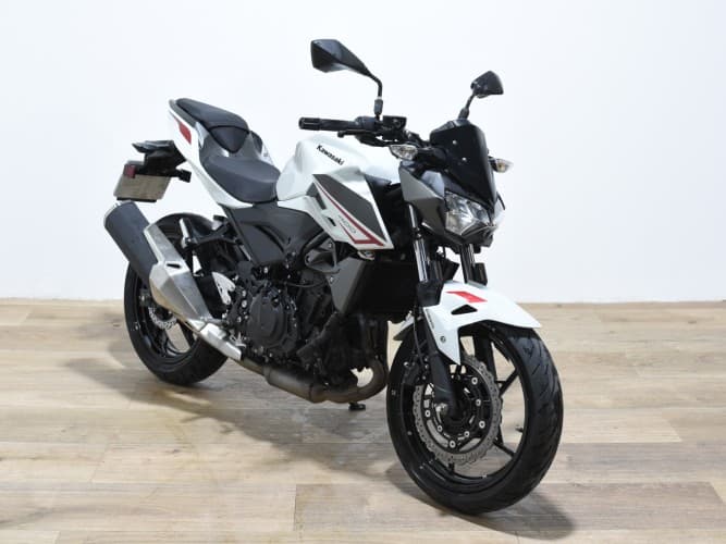 KAWASAKI Z 400 2024 de segunda mano