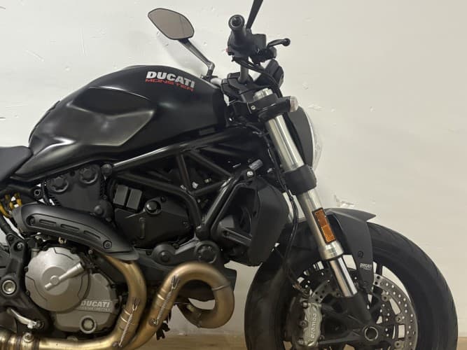 Comprar DUCATI MONSTER 821 (A2) 2019 de segunda mano DUCATI MONSTER 821 (A2) 2019 de segunda mano