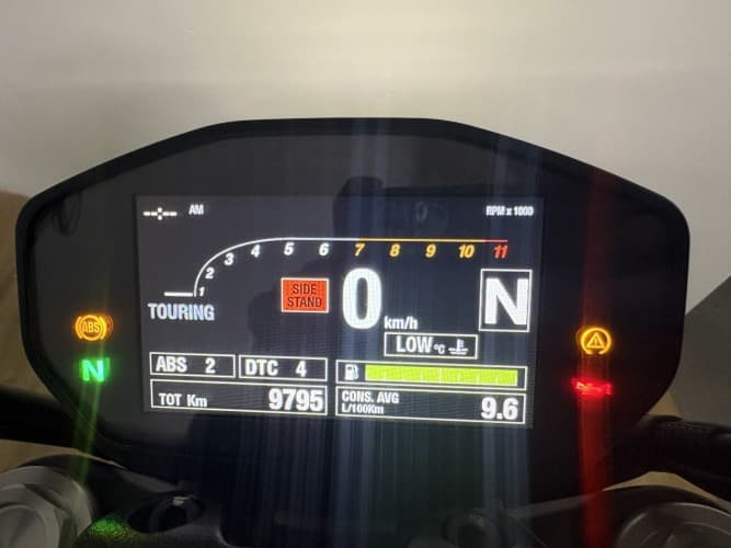 Comprar DUCATI MONSTER 821 (A2) 2019 de segunda mano DUCATI MONSTER 821 (A2) 2019 de segunda mano