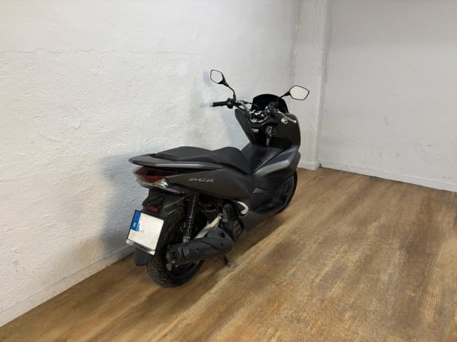 Comprar HONDA PCX 125 2019 de segunda mano HONDA PCX 125 2019 de segunda mano