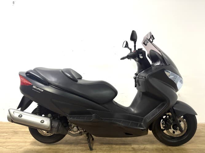 SUZUKI BURGMAN 200 2013 de segunda mano