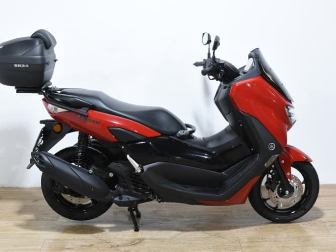 YAMAHA NMAX 125 2024 de segunda mano