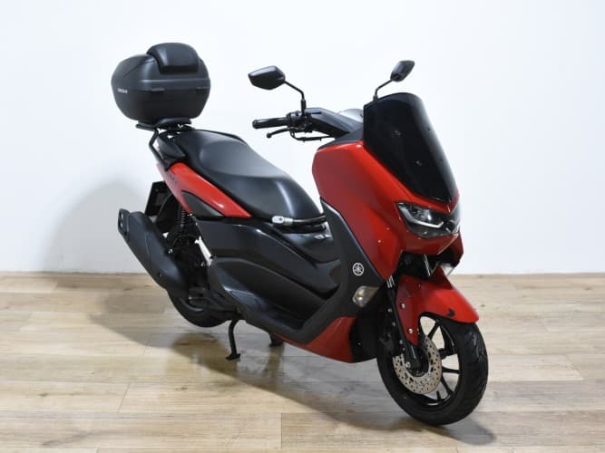 YAMAHA NMAX 125 2024 de segunda mano