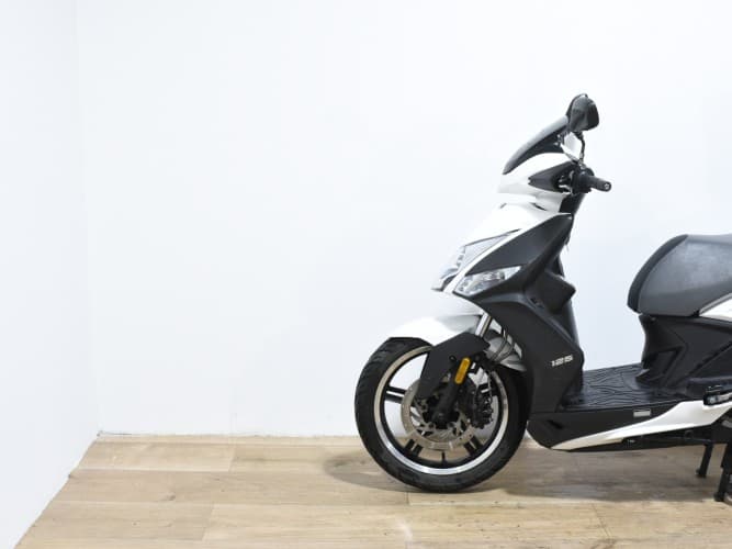 Comprar KYMCO AGILITY CITY 125 2021 de segunda mano KYMCO AGILITY CITY 125 2021 de segunda mano