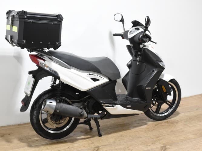 Comprar KYMCO AGILITY CITY 125 2021 de segunda mano KYMCO AGILITY CITY 125 2021 de segunda mano