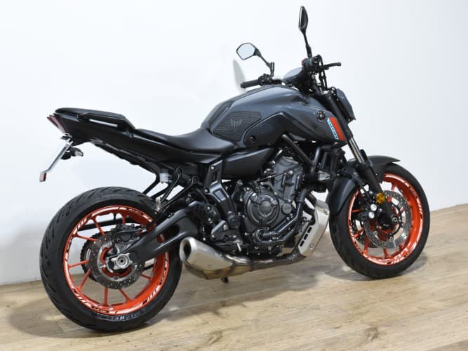 Comprar YAMAHA MT-07 (A) 2021 de segunda mano YAMAHA MT-07 (A) 2021 de segunda mano