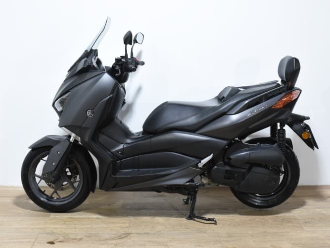Comprar YAMAHA XMAX 125 2018 de segunda mano YAMAHA XMAX 125 2018 de segunda mano