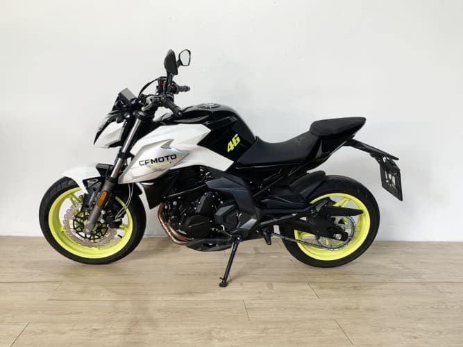 CF MOTO 650 NK (A) 2024 de segunda mano