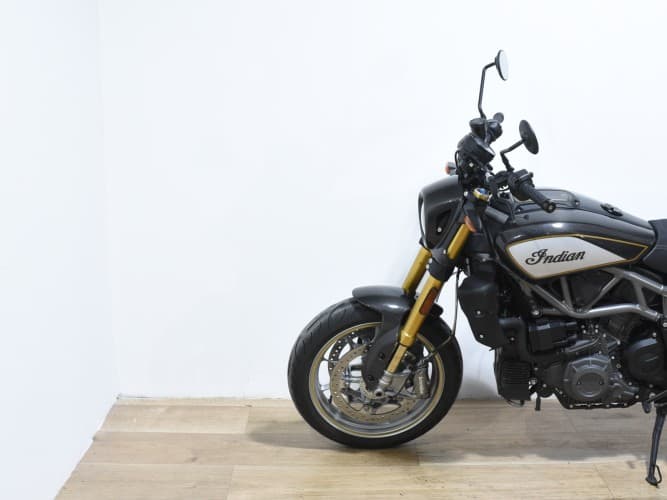 INDIAN FTR R CARBON 2025 de segunda mano