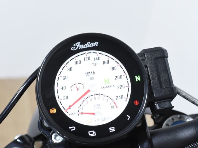 INDIAN FTR R CARBON 2025 de segunda mano