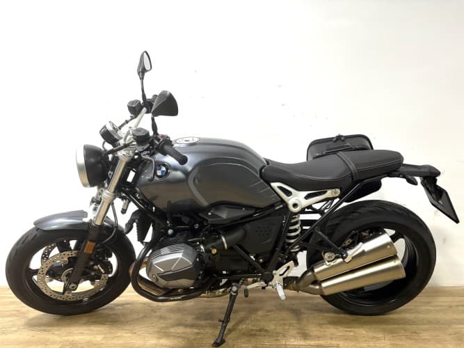 BMW R NINE T PURE (IVA DEDUCIBLE) (PACK COMFORT) 2024 de segunda mano