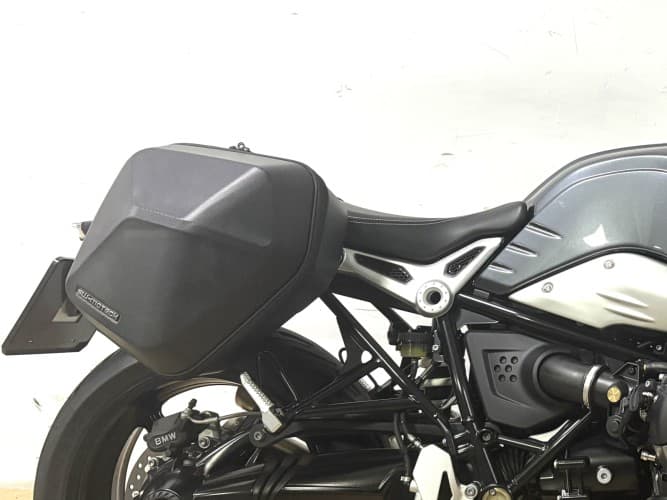 BMW R NINE T PURE (IVA DEDUCIBLE) (PACK COMFORT) 2024 de segunda mano