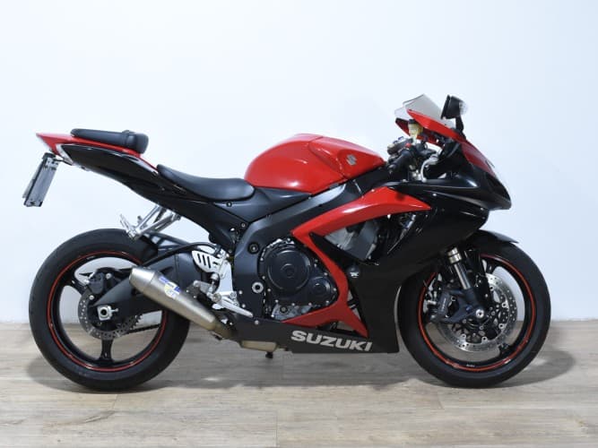 SUZUKI GSX R600 2006 de segunda mano
