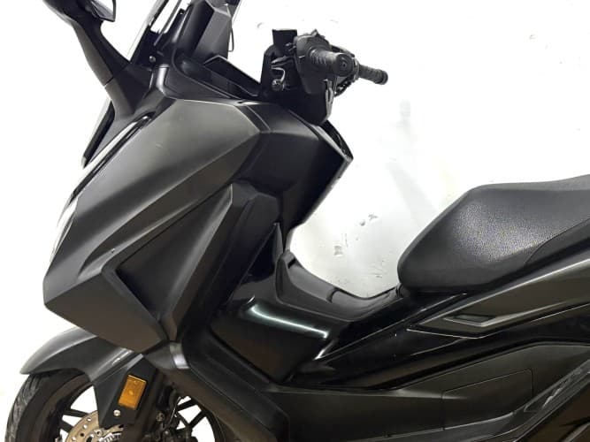 Comprar HONDA FORZA 125 2023 de segunda mano HONDA FORZA 125 2023 de segunda mano