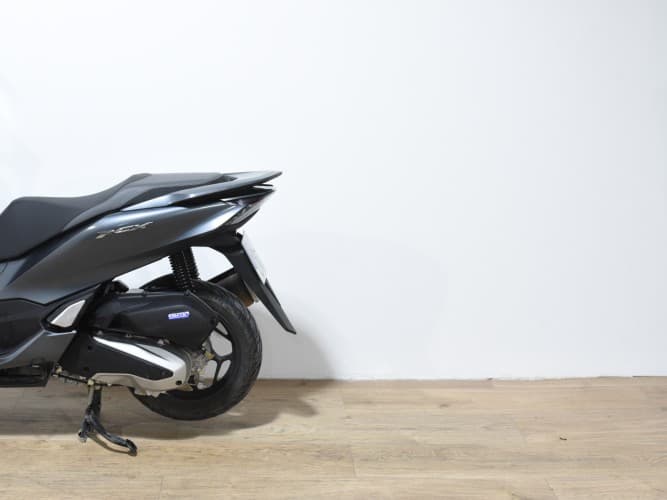 HONDA PCX 125 2021 de segunda mano