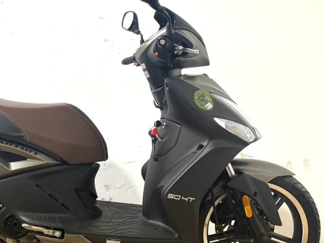 KYMCO AGILITY CITY 50 2024 de segunda mano
