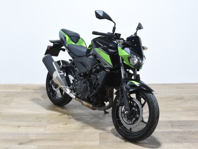 KAWASAKI Z 400 2022 de segunda mano