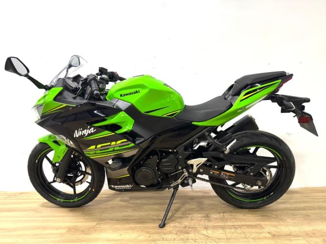 KAWASAKI NINJA 400 2020 de segunda mano