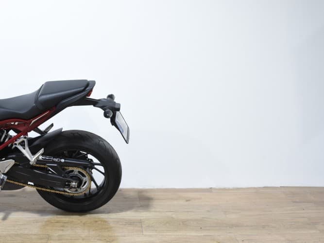 Comprar HONDA CB 650 F (A) 2017 de segunda mano HONDA CB 650 F (A) 2017 de segunda mano