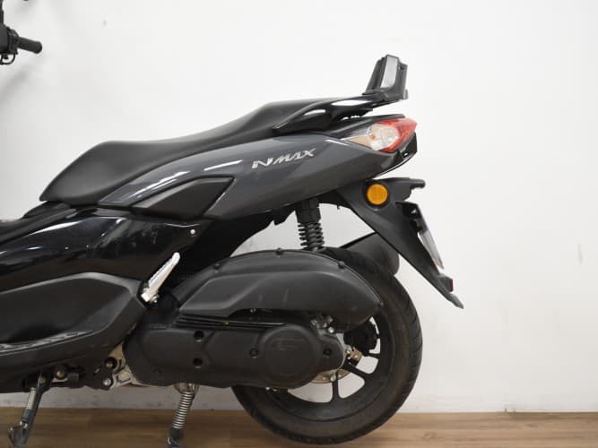 Comprar YAMAHA NMAX 125 2021 de segunda mano YAMAHA NMAX 125 2021 de segunda mano