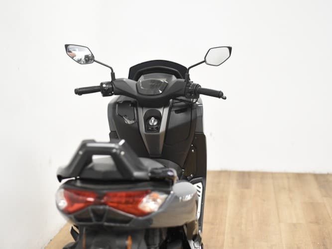 Comprar YAMAHA NMAX 125 2021 de segunda mano YAMAHA NMAX 125 2021 de segunda mano