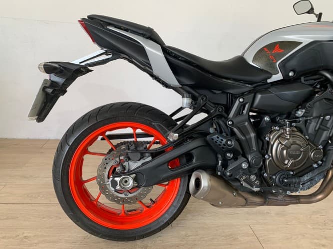 Comprar YAMAHA MT-07 A2 2019 de segunda mano YAMAHA MT-07 A2 2019 de segunda mano
