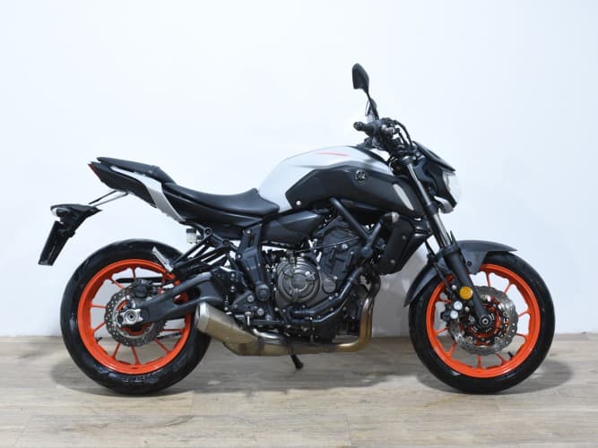 Comprar YAMAHA MT-07 A2 2019 de segunda mano YAMAHA MT-07 A2 2019 de segunda mano