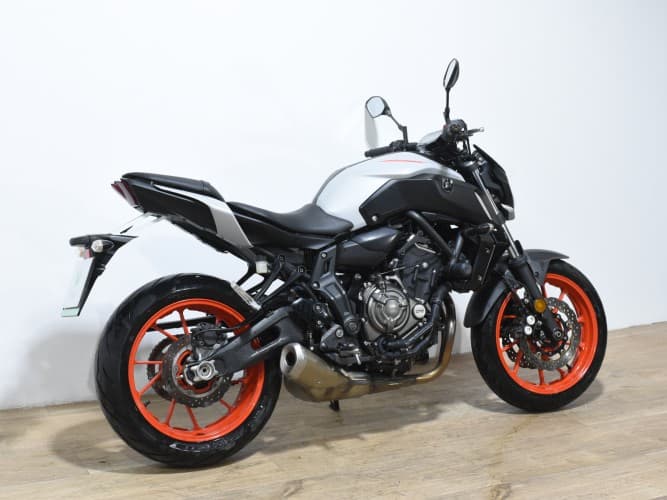 Comprar YAMAHA MT-07 A2 2019 de segunda mano YAMAHA MT-07 A2 2019 de segunda mano