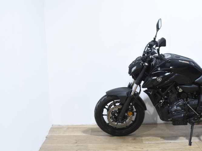 Comprar YAMAHA MT-07 2023 de segunda mano YAMAHA MT-07 2023 de segunda mano