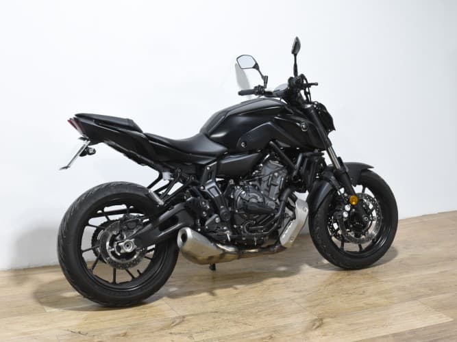 Comprar YAMAHA MT-07 2023 de segunda mano YAMAHA MT-07 2023 de segunda mano