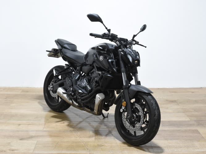 Comprar YAMAHA MT-07 2023 de segunda mano YAMAHA MT-07 2023 de segunda mano