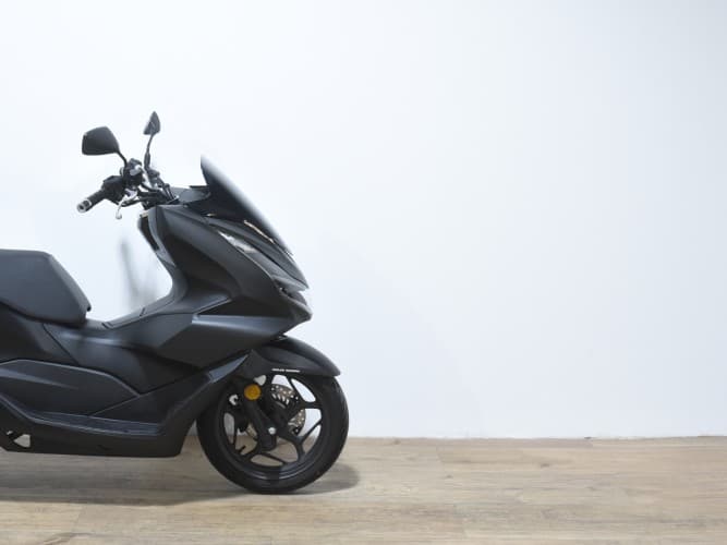 HONDA PCX 125 2021 de segunda mano