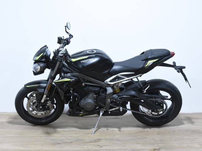 TRIUMPH STREET TRIPLE RS 2022 de segunda mano