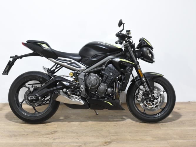 TRIUMPH STREET TRIPLE RS 2022 de segunda mano
