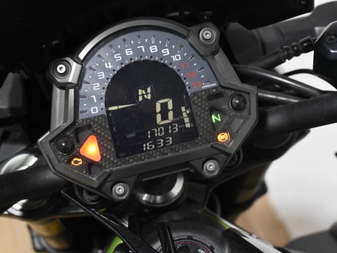 Comprar KAWASAKI Z 900 (FULL)(AKRA. HOMOLOG.) 2018 de segunda mano KAWASAKI Z 900 (FULL)(AKRA. HOMOLOG.) 2018 de segunda mano